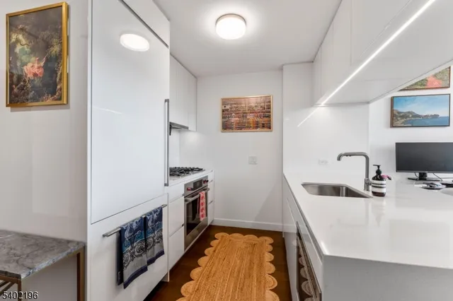 $799,000 | 99 Hudson Street, Unit 1603, Jersey City, NJ 07302