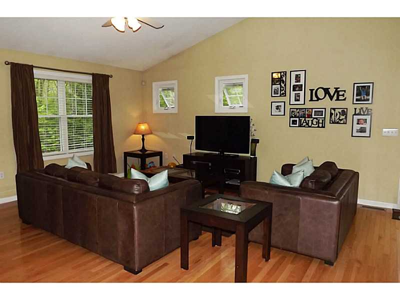 77 Mill Pond Road, Unit 77 Burrillville, RI 02830 - Photo 4 of 23 Living Room.