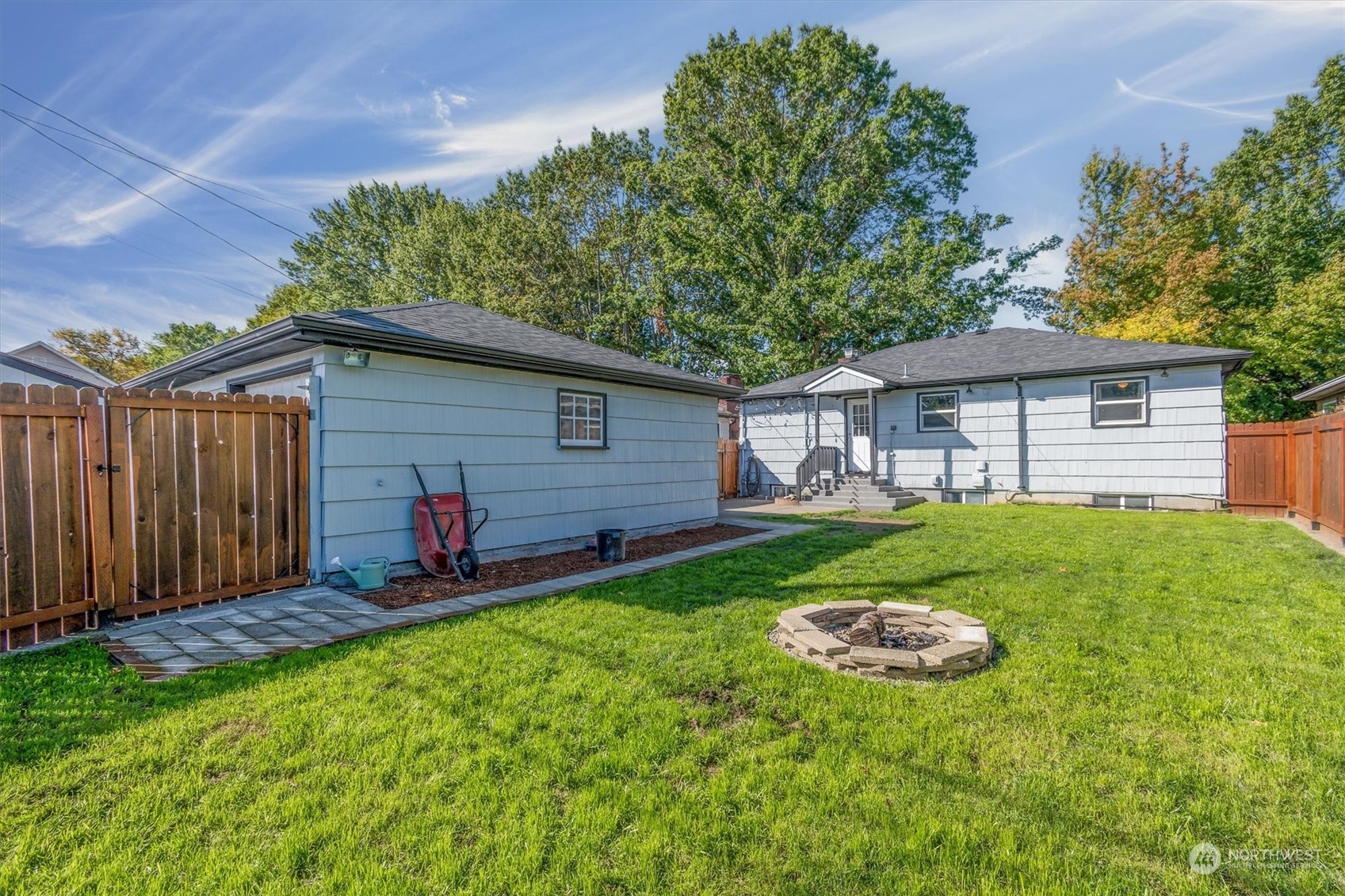 946 22nd Avenue Longview, WA 98632 - Photo 32 of 34 Gallery Image 32