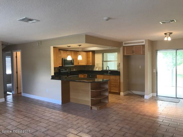 3685 Longbow Road Cocoa, FL 32926 - Photo 3 of 17 a view of a livingroom with furniture