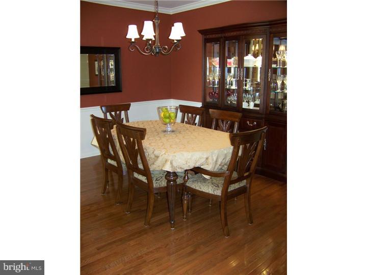 46 Cypress Point Road Westampton, NJ 08060 - Photo 10 of 15 Dining Room