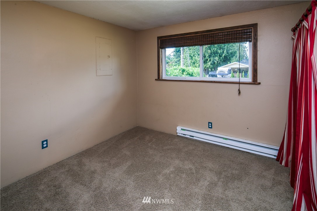 2437 Lyn Court Custer, WA 98240 - Photo 7 of 9 Gallery Image 7