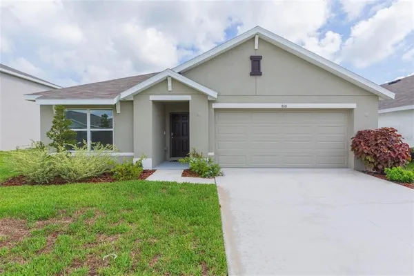 $299,900 | 810 Ace Outlaw Avenue, Ruskin, FL 33570