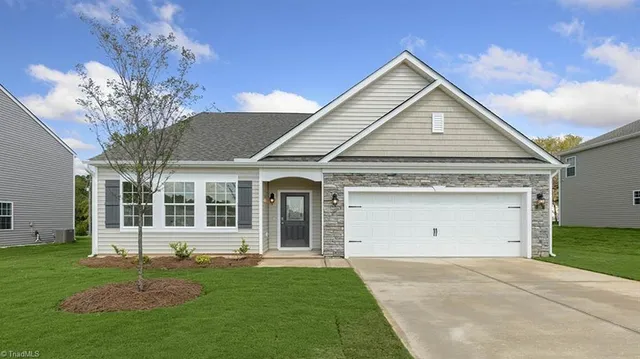 $408,940 | 2738 Burgess Drive, Mebane, NC 27302