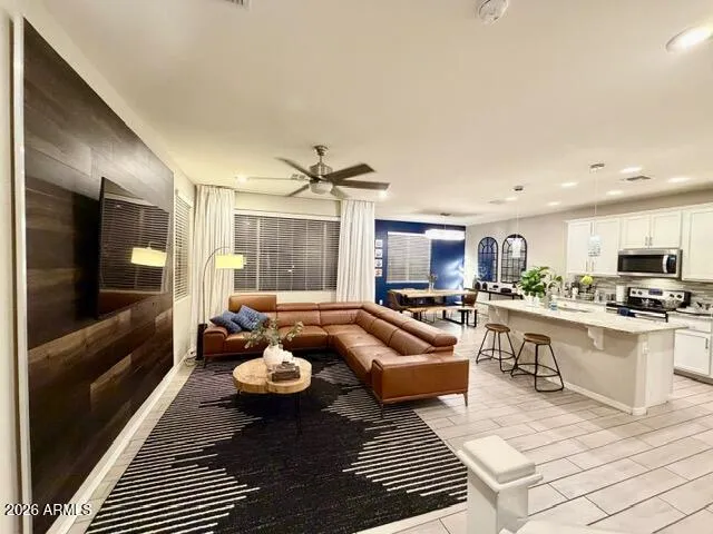 $2,500 | 2254 East University Drive, Unit 14, Mesa, AZ 85213