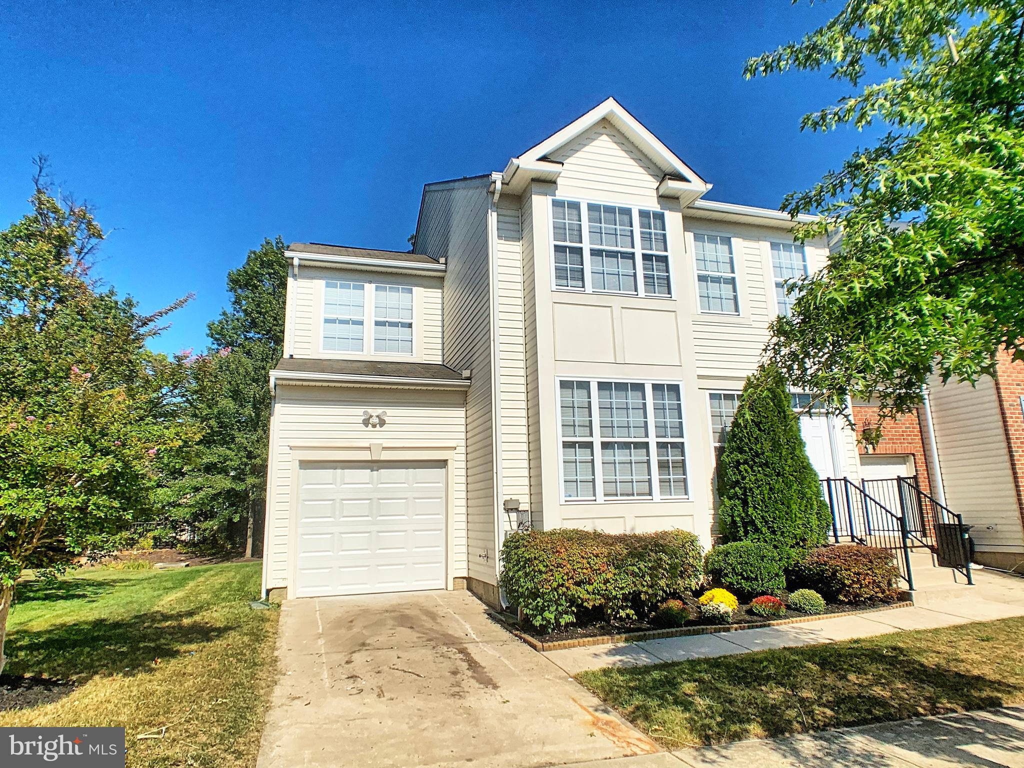 9807 Davison Road Middle River, MD 21220 - Photo 1 of 25