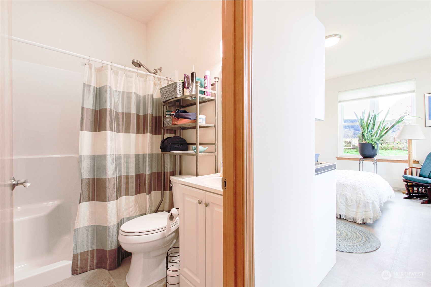 19 East Little Island Road Cathlamet, WA 98612 - Photo 36 of 40 Gallery Image 36