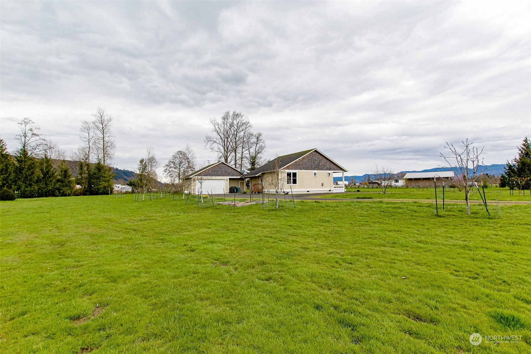 19 East Little Island Road Cathlamet, WA 98612 - Photo 6 of 40 Gallery Image 6