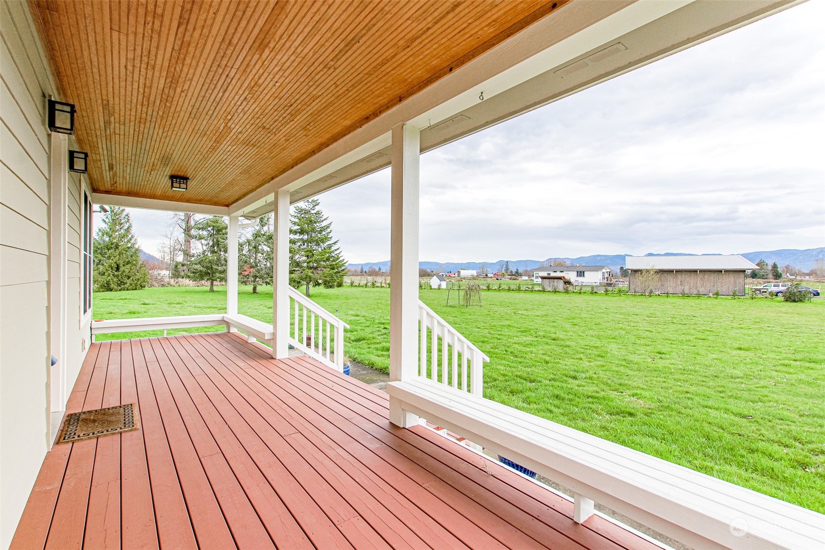 19 East Little Island Road Cathlamet, WA 98612 - Photo 7 of 40 Gallery Image 7