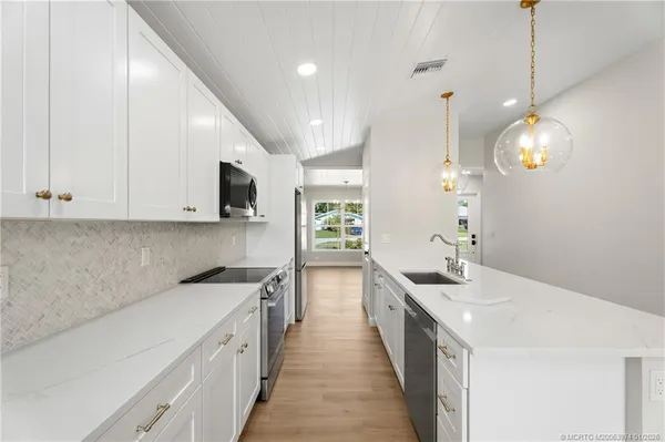 $645,000 | 1120 Southwest 34th Street, Palm City, FL 34990