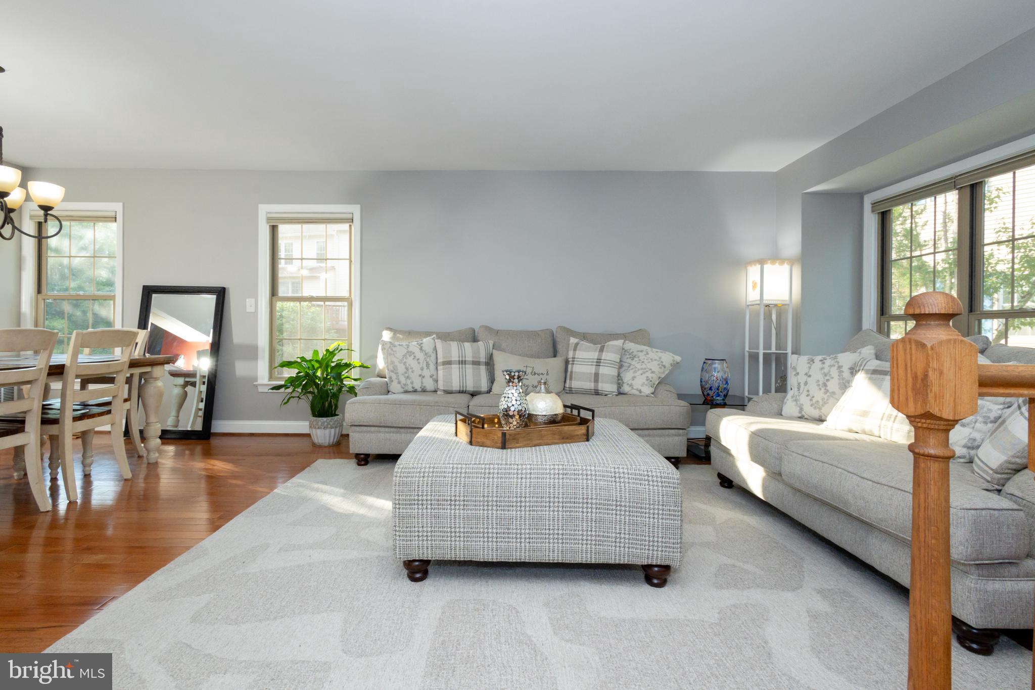 6417 English Ivy Way Springfield, VA 22152 - Photo 4 of 46