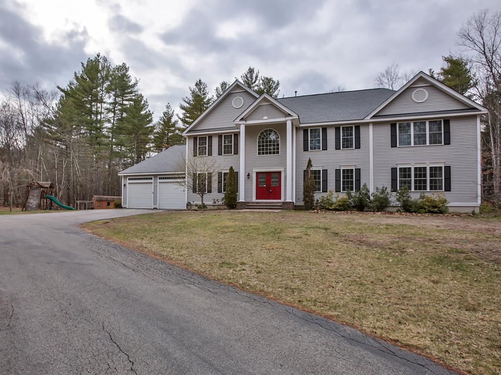 258 South Merrimack Road Hollis, NH 03049 - Photo 2 of 36