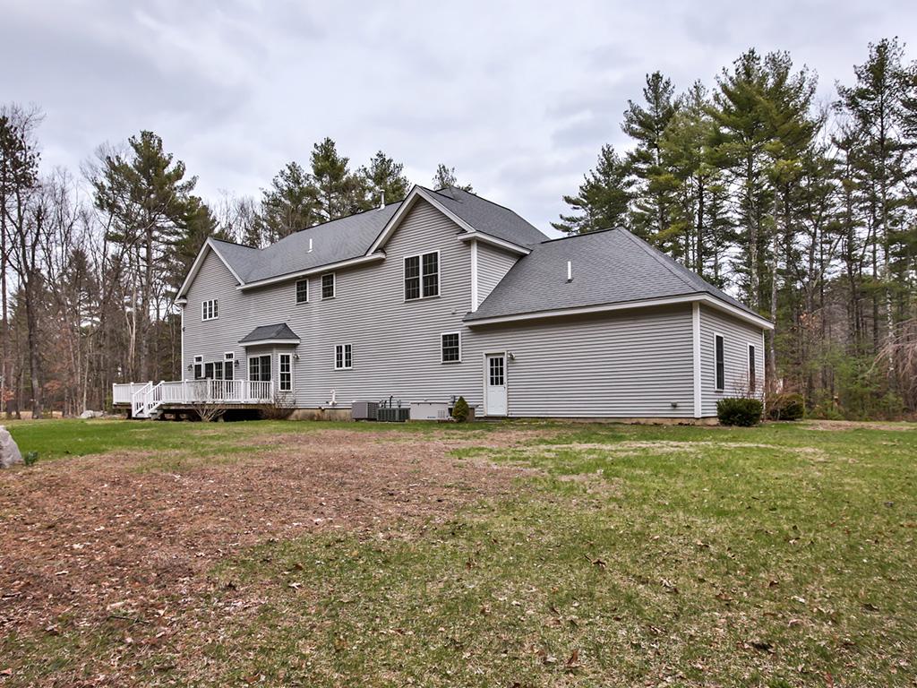 258 South Merrimack Road Hollis, NH 03049 - Photo 33 of 36