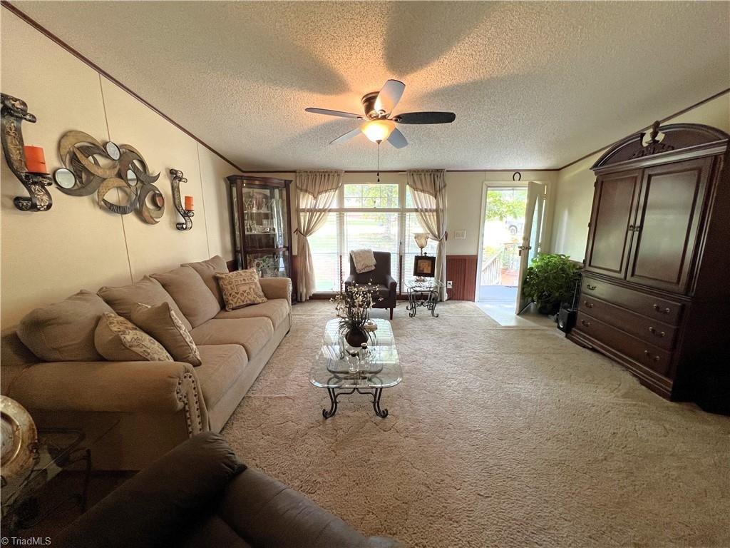 140 Falling Brook Road Stokesdale, NC 27357 - Photo 11 of 35 Gallery Image 11
