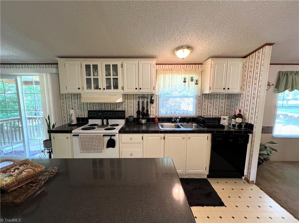 140 Falling Brook Road Stokesdale, NC 27357 - Photo 17 of 35 Gallery Image 17
