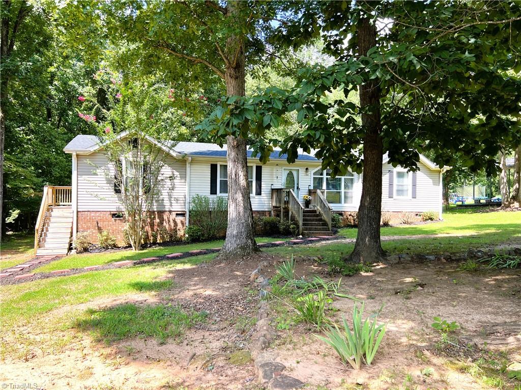 140 Falling Brook Road Stokesdale, NC 27357 - Photo 2 of 35 Gallery Image 2