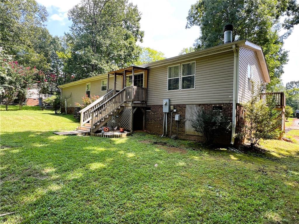 140 Falling Brook Road Stokesdale, NC 27357 - Photo 7 of 35 Gallery Image 7