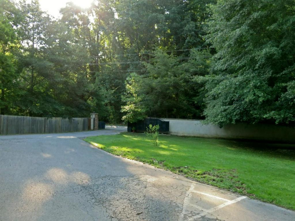 2020 Ridge Road Pigeon Forge, TN 37863 - Photo 8 of 17 Photo 8