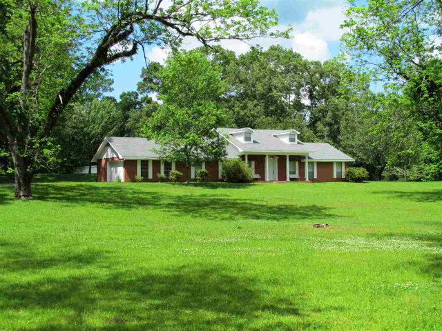 220 Morgantown Road Natchez, MS 39120 - Photo 1 of 1 Main View
