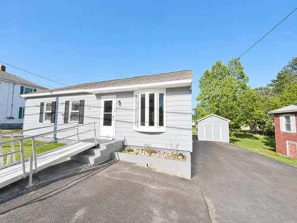 $299,000 | 576 Hillside Avenue, Berlin, NH 03570