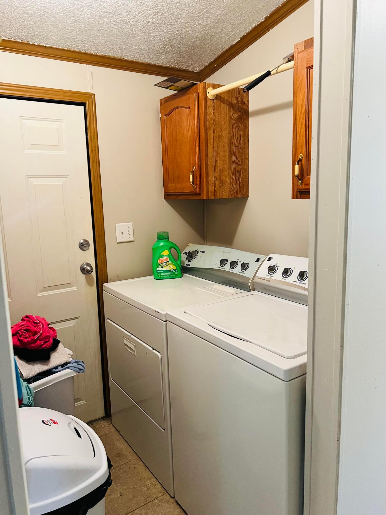 36362 Lime Bank Road Logan, OH 43138 - Photo 40 of 47 Laundry