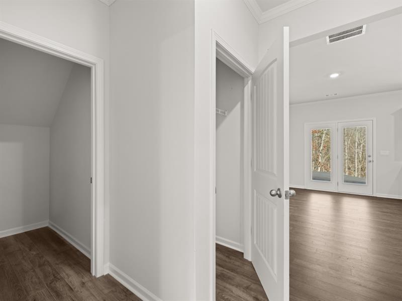 4043 Peregrine Way Gainesville, GA 30506 - Photo 9 of 43