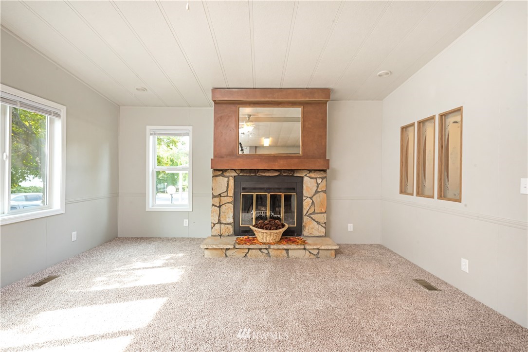 375 Union Avenue Southeast, Unit 147 Renton, WA 98059 - Photo 11 of 23 Gallery Image 11