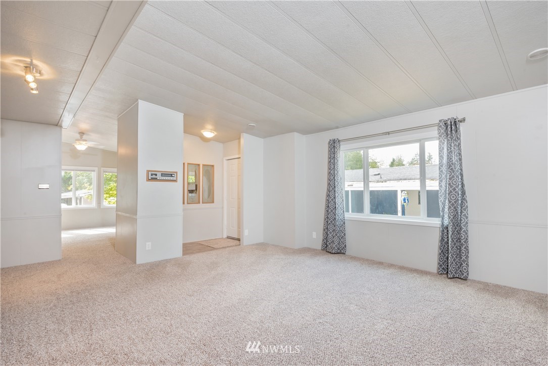 375 Union Avenue Southeast, Unit 147 Renton, WA 98059 - Photo 14 of 23 Gallery Image 14