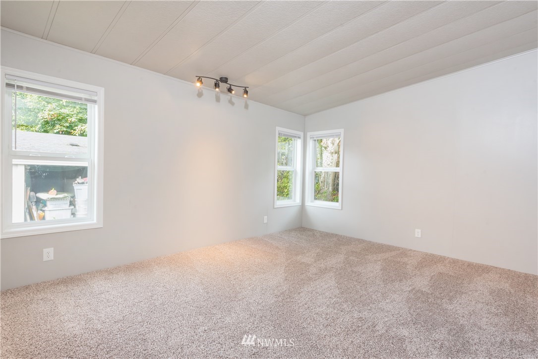 375 Union Avenue Southeast, Unit 147 Renton, WA 98059 - Photo 19 of 23 Gallery Image 19