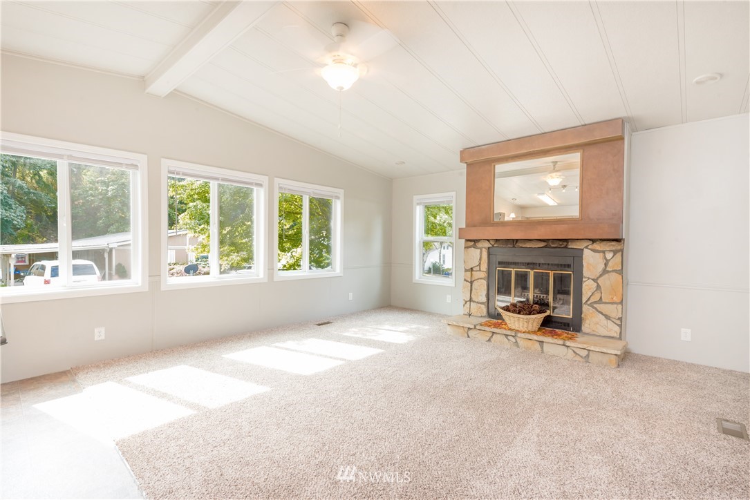 375 Union Avenue Southeast, Unit 147 Renton, WA 98059 - Photo 10 of 23 Gallery Image 10