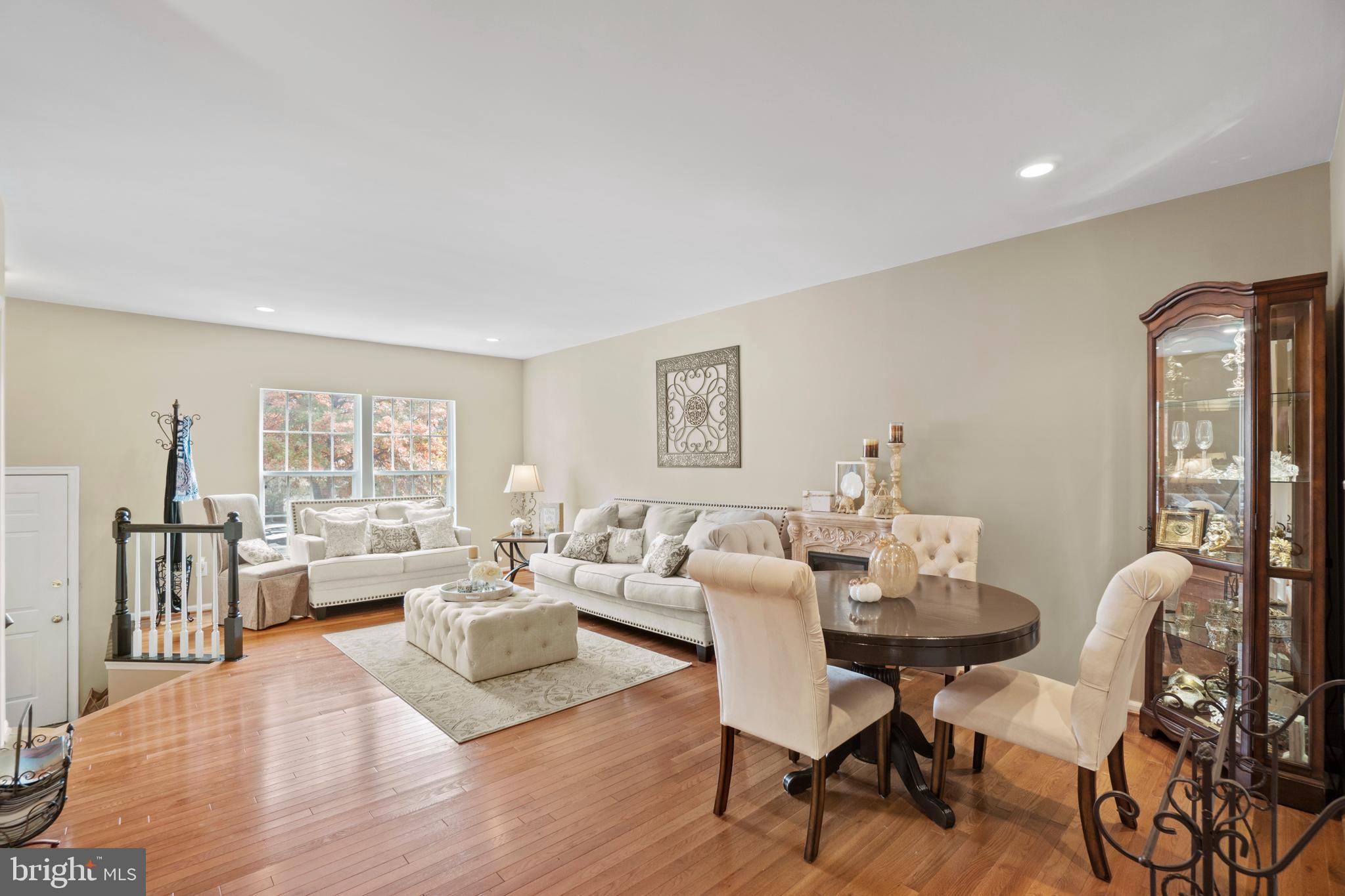 1468 Park Garden Lane Reston, VA 20194 - Photo 9 of 42 Dining Room