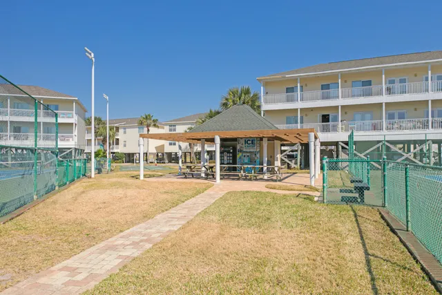 $425,000 | 775 Gulf Shore Drive, Unit 1081, Destin, FL 32541