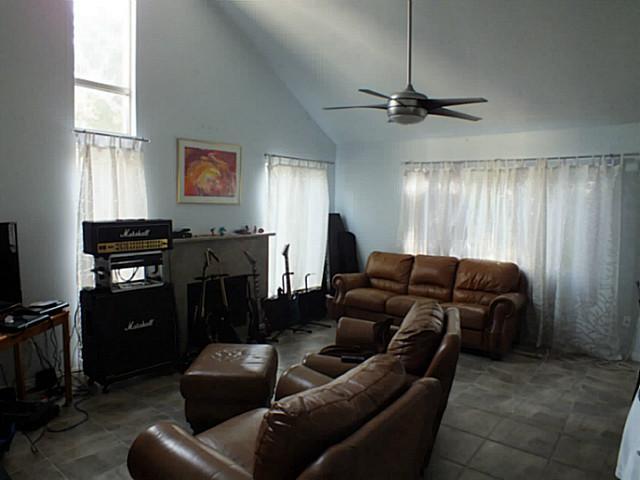 23613 Country Villa Road Ramona, CA 92065 - Photo 5 of 9 Gallery Image 5