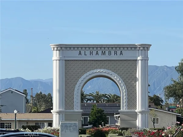 $3,000 | 714 South 8th, Alhambra, CA 91801