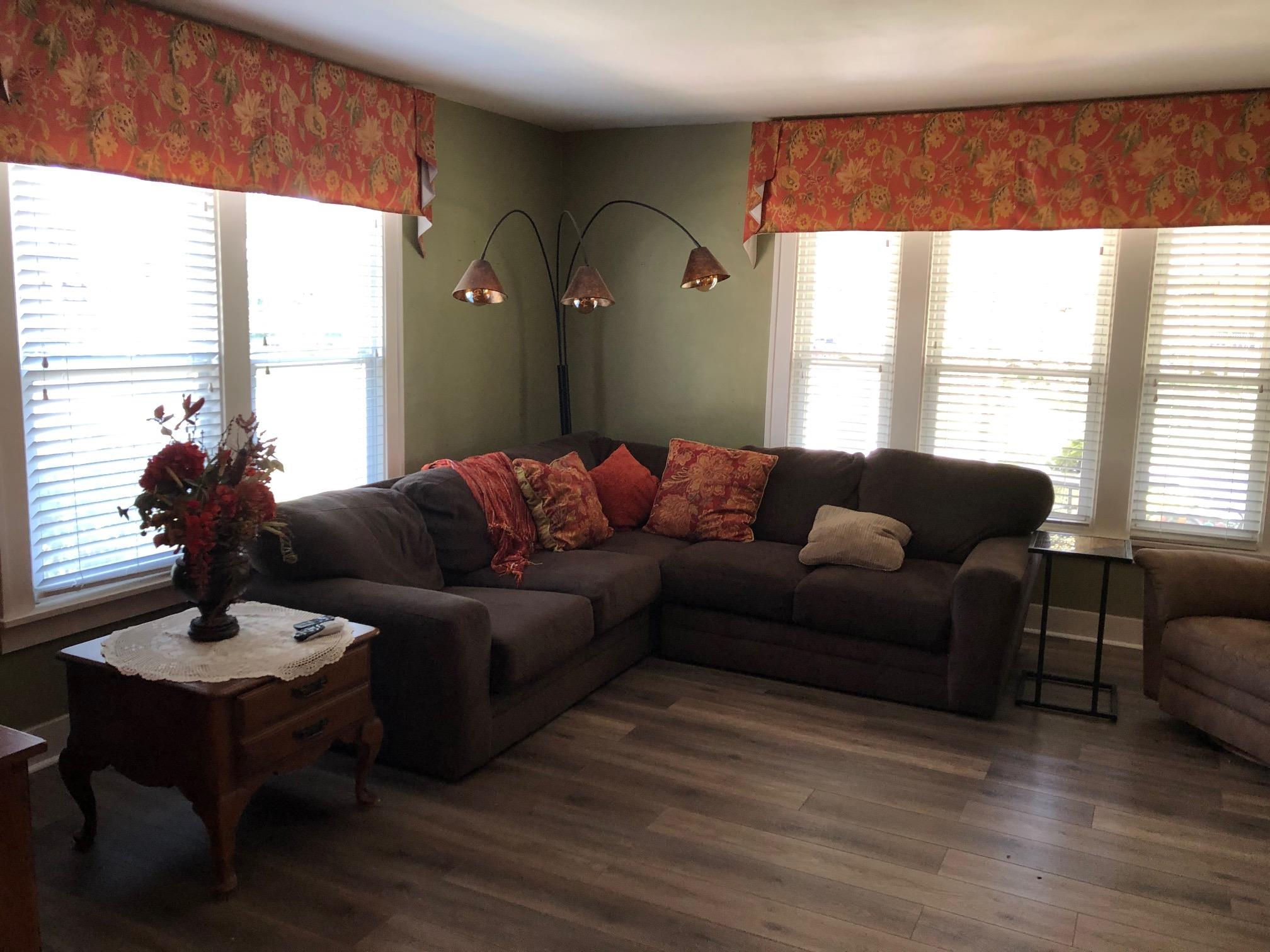 302 West 11th Street Rochester, IN 46975 - Photo 2 of 16