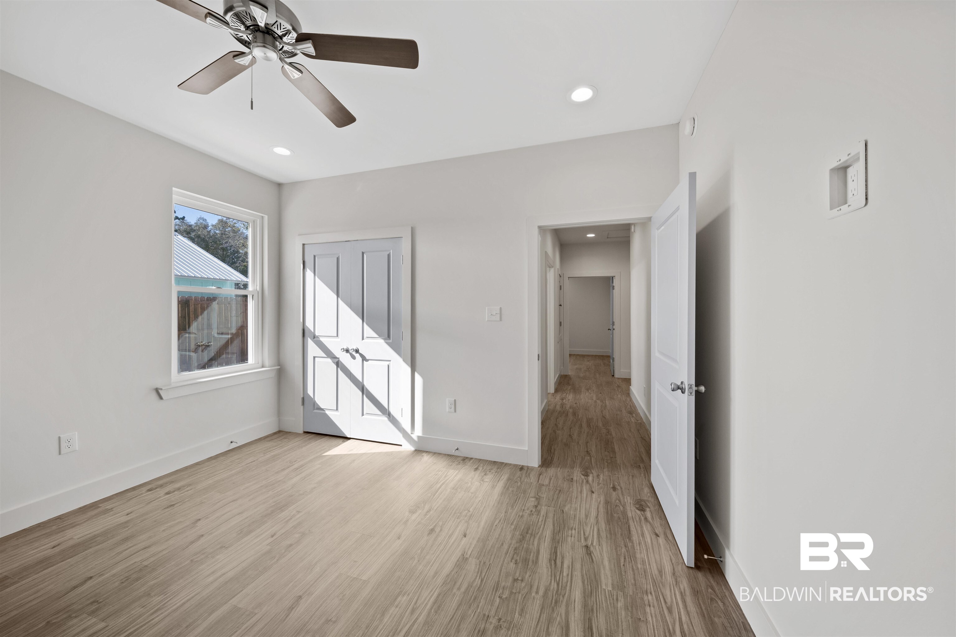 28674 Sampson Avenue Orange Beach, AL 36561 - Photo 37 of 50