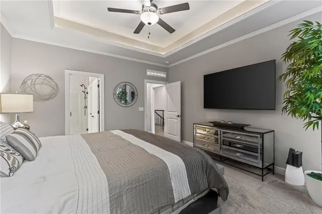 $725,000 | 433 Northwest Kaylea Court, Lee's Summit, MO 64081