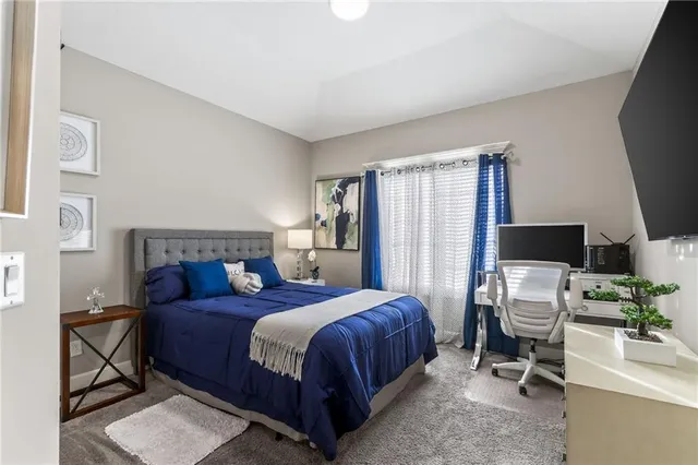 $725,000 | 433 Northwest Kaylea Court, Lee's Summit, MO 64081