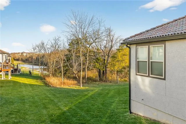 $725,000 | 433 Northwest Kaylea Court, Lee's Summit, MO 64081