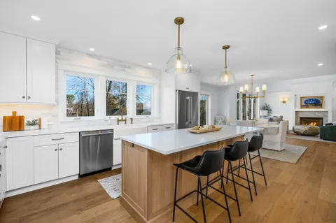 $2,195,000 | 21 Seneca Lane, Sandwich, MA 02563