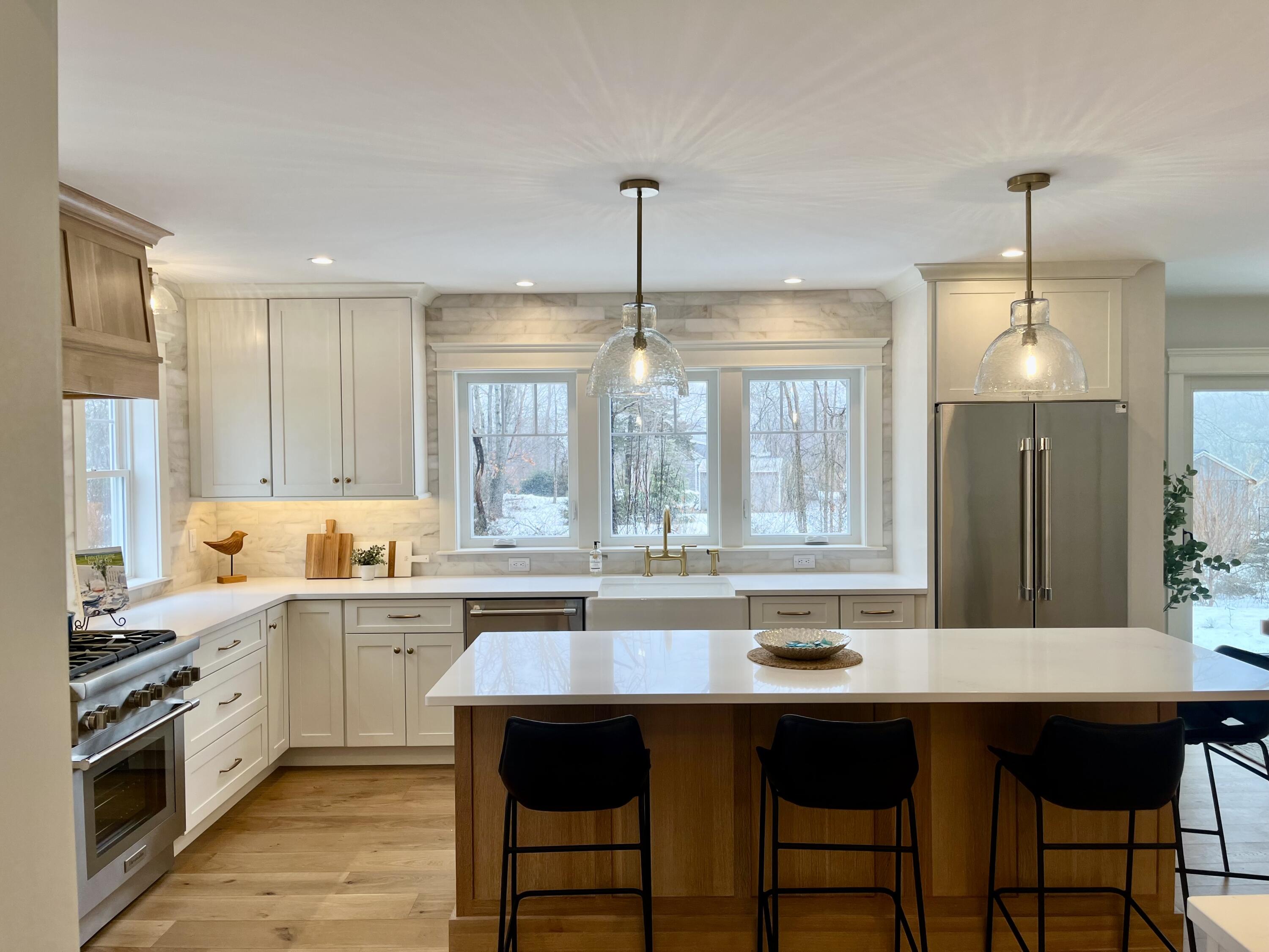 21 Seneca Lane Sandwich, MA 02563 - Photo 4 of 9 IMG_4205