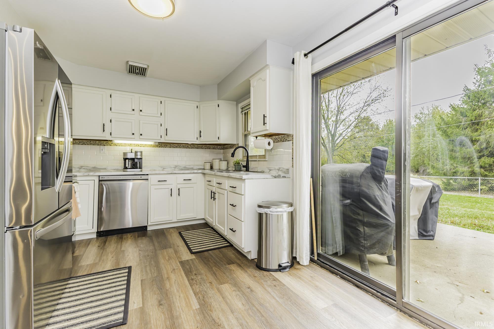 1611 West Red Maple Road Muncie, IN 47303 - Photo 11 of 36