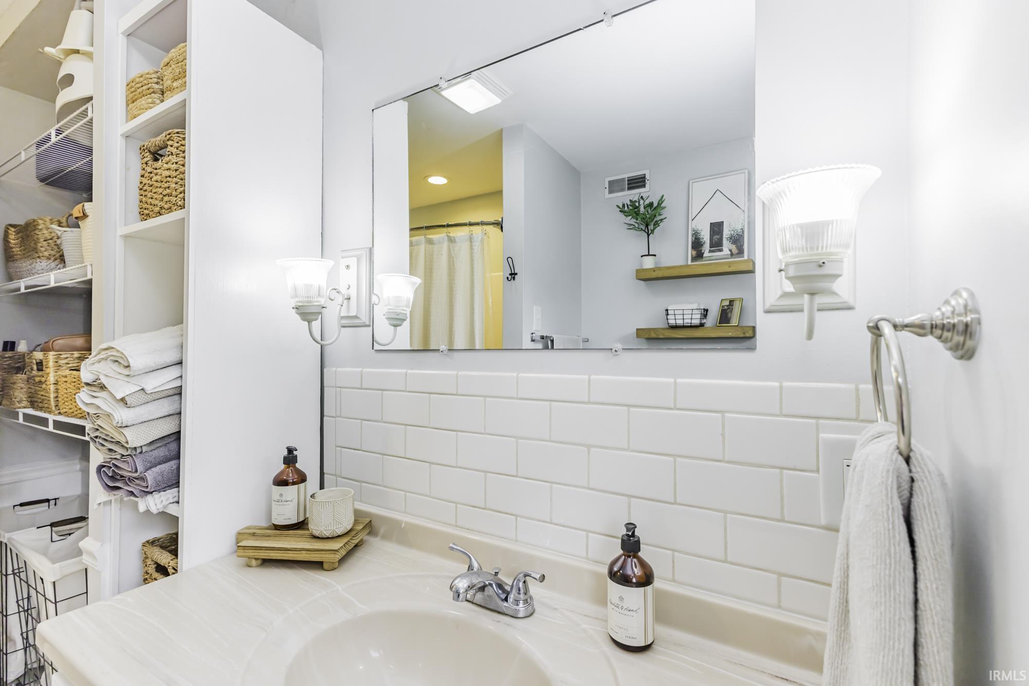 1611 West Red Maple Road Muncie, IN 47303 - Photo 18 of 36