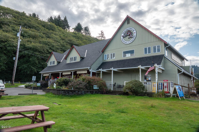 6005 Rowan Road Neskowin, OR 97149 - Photo 10 of 12 Neskowin Store