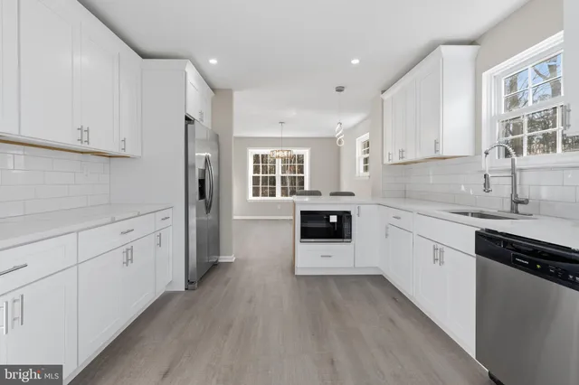 $584,900 | 221 Oak Lane, Tabernacle, NJ 08088