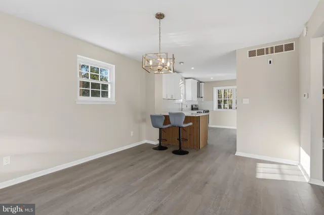 $584,900 | 221 Oak Lane, Tabernacle, NJ 08088