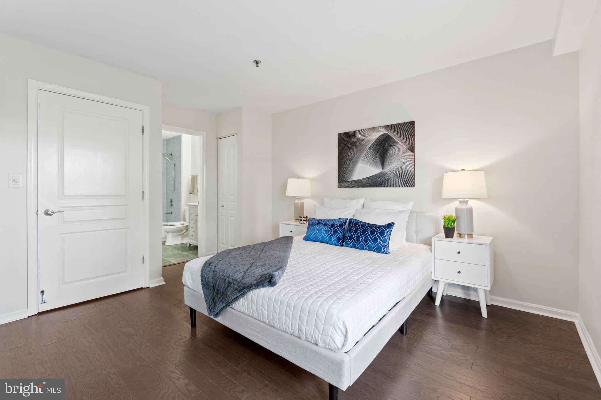5573 Seminary Road, Unit 402 Falls Church, VA 22041 - Photo 19 of 36 Gallery Image 19