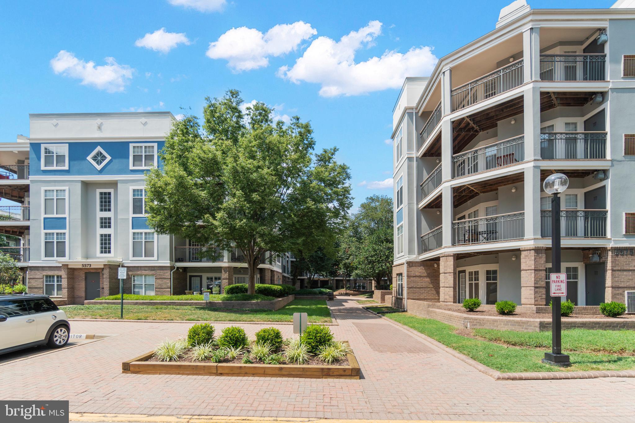 5573 Seminary Road, Unit 402 Falls Church, VA 22041 - Photo 32 of 36 Gallery Image 32