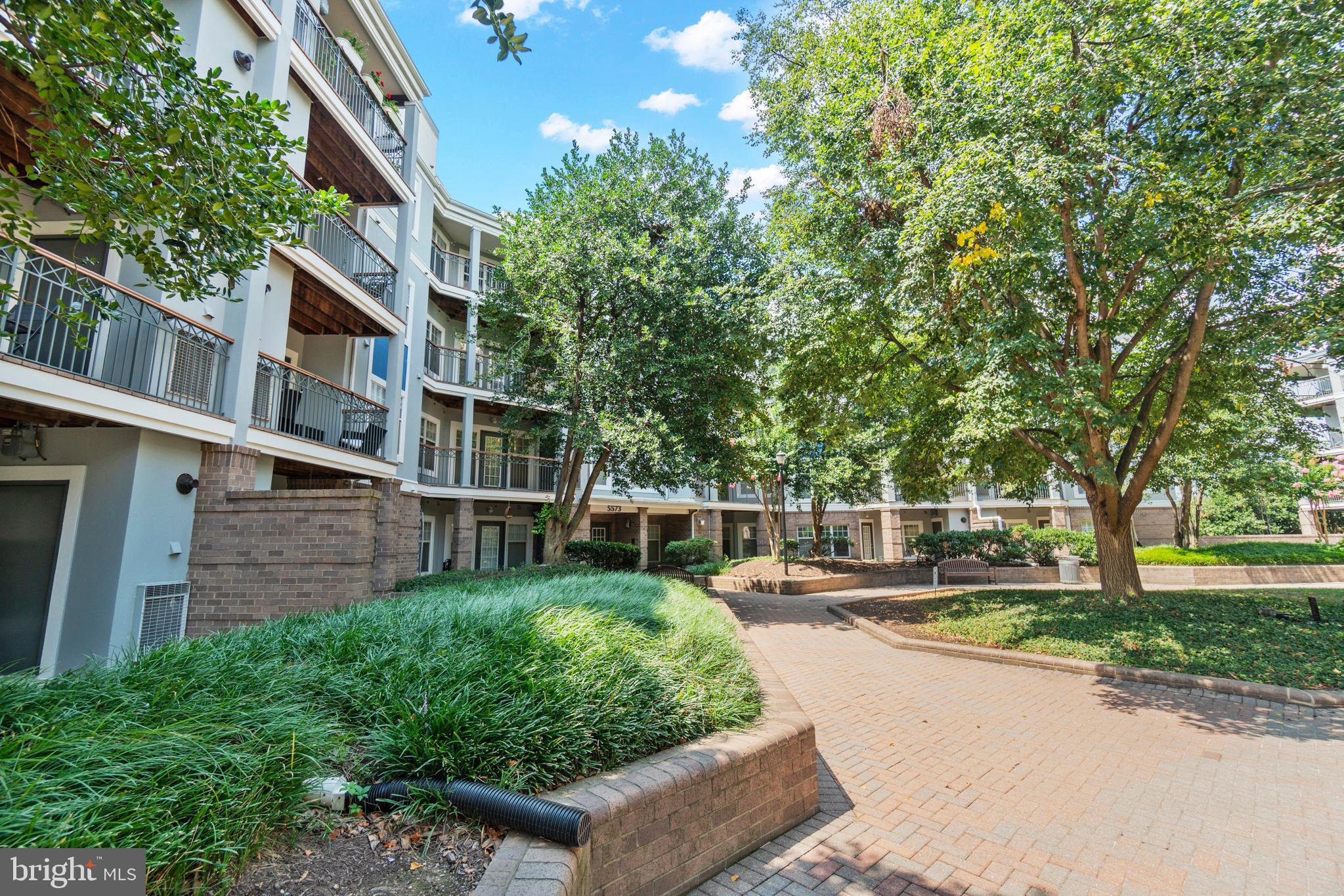 5573 Seminary Road, Unit 402 Falls Church, VA 22041 - Photo 34 of 36 Gallery Image 34
