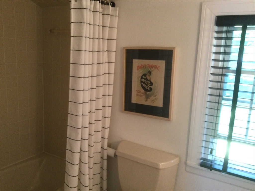 114 Chestnut Street Andover, MA 01810 - Photo 30 of 42